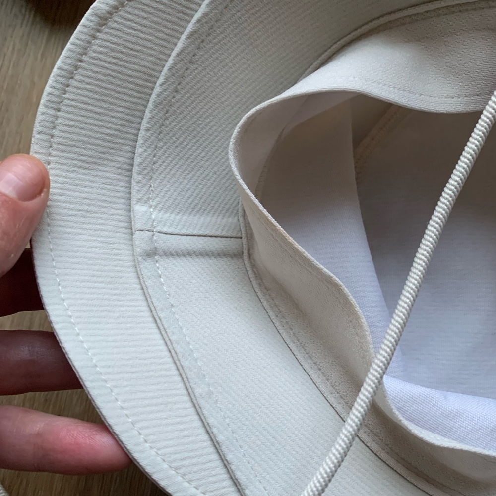 Lululemon Drawstring Bucket Hat - Picture 11 of 15